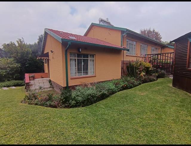 3 BEDROOM HOUSE FOR SALE IN WOODMERE